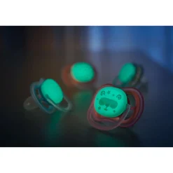 Dummies & Accessories*Phillips Avent Avent Ultra Air Night Soothers 2pk