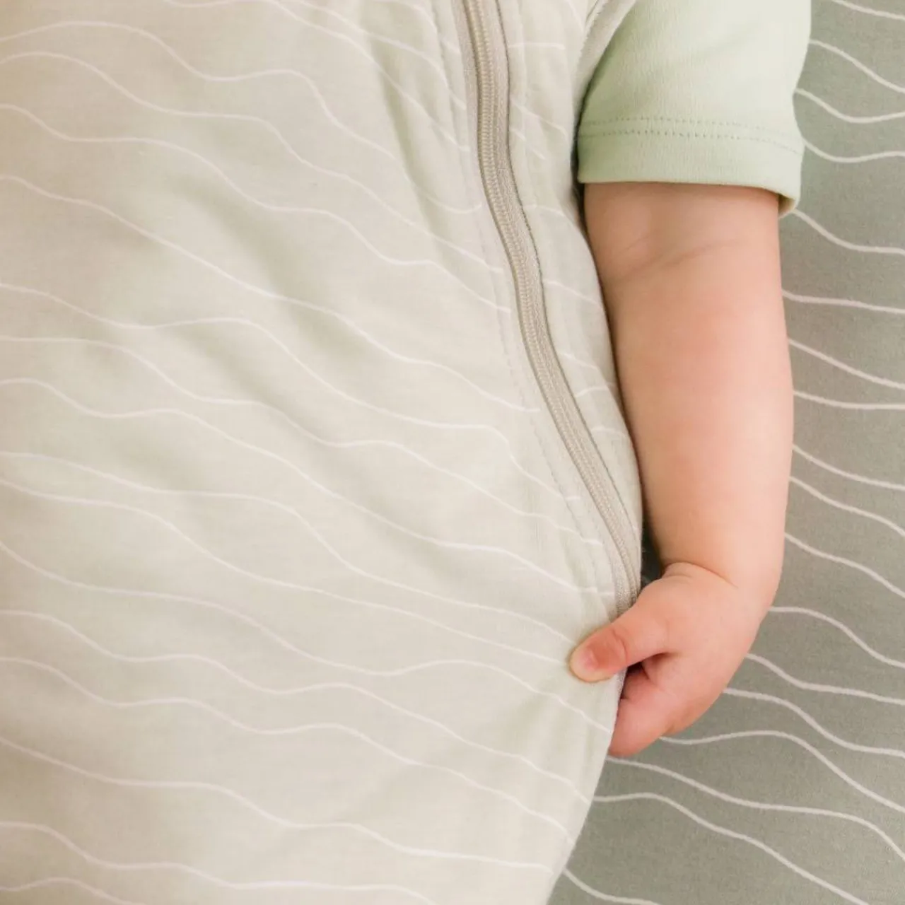 Winter Sleeping Bags*The Sleep Store Baby Basics 2.5 Tog Sleeping Bag