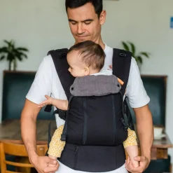Buckle Carriers*Beco 8 Baby Carrier