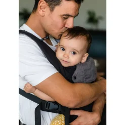 Buckle Carriers*Beco 8 Baby Carrier