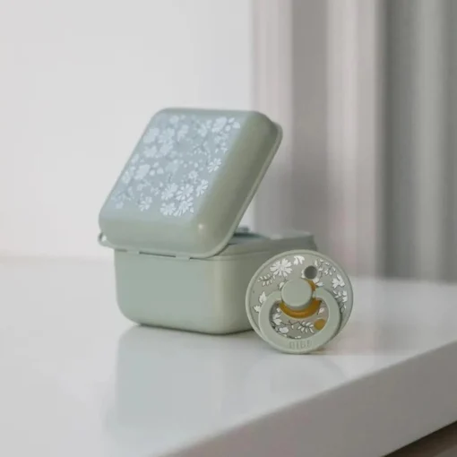 Dummies & Accessories*Bibs Liberty Pacifier Box