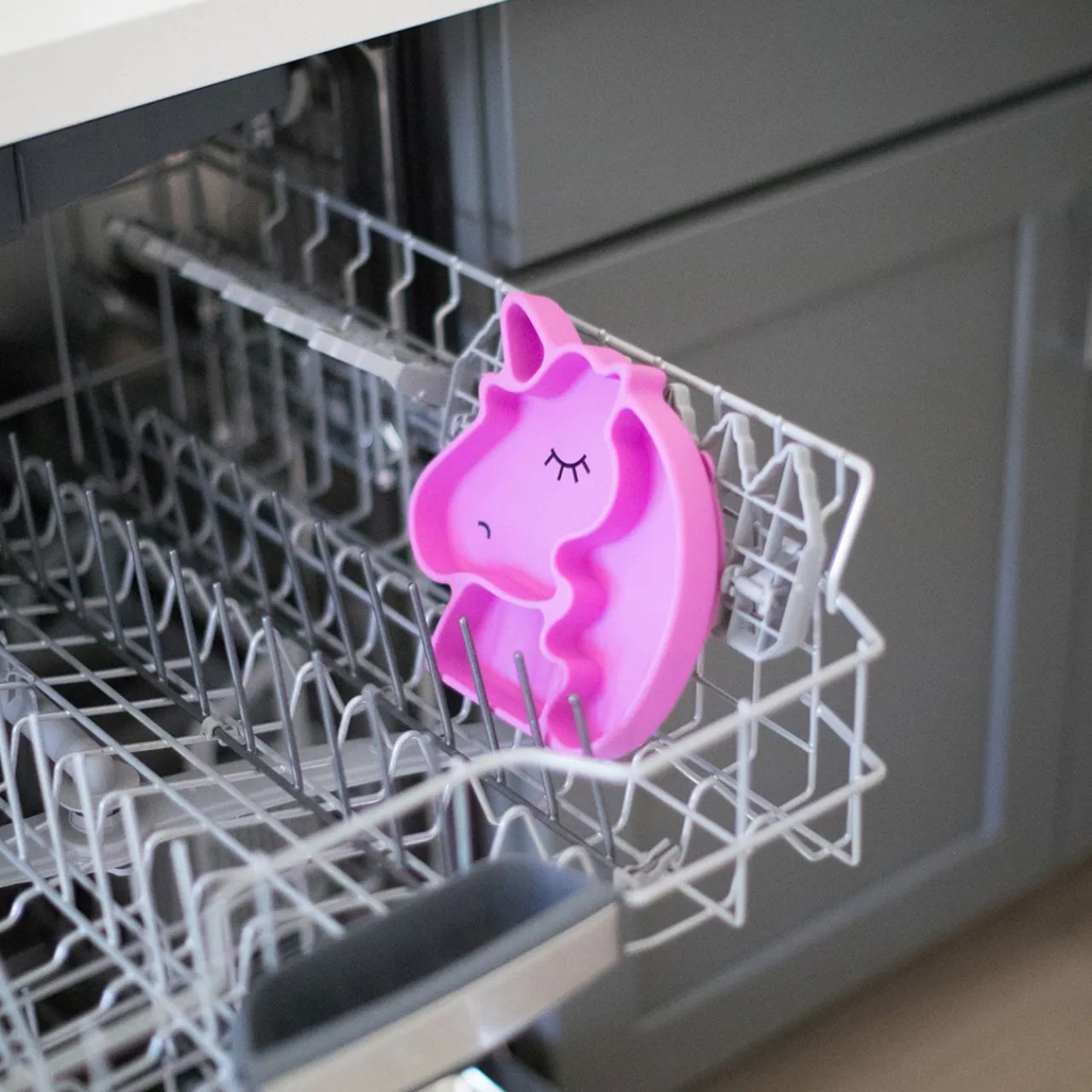 Bowls, Plates & Cutlery*Bumkins Silicone Grip Dish - Unicorn