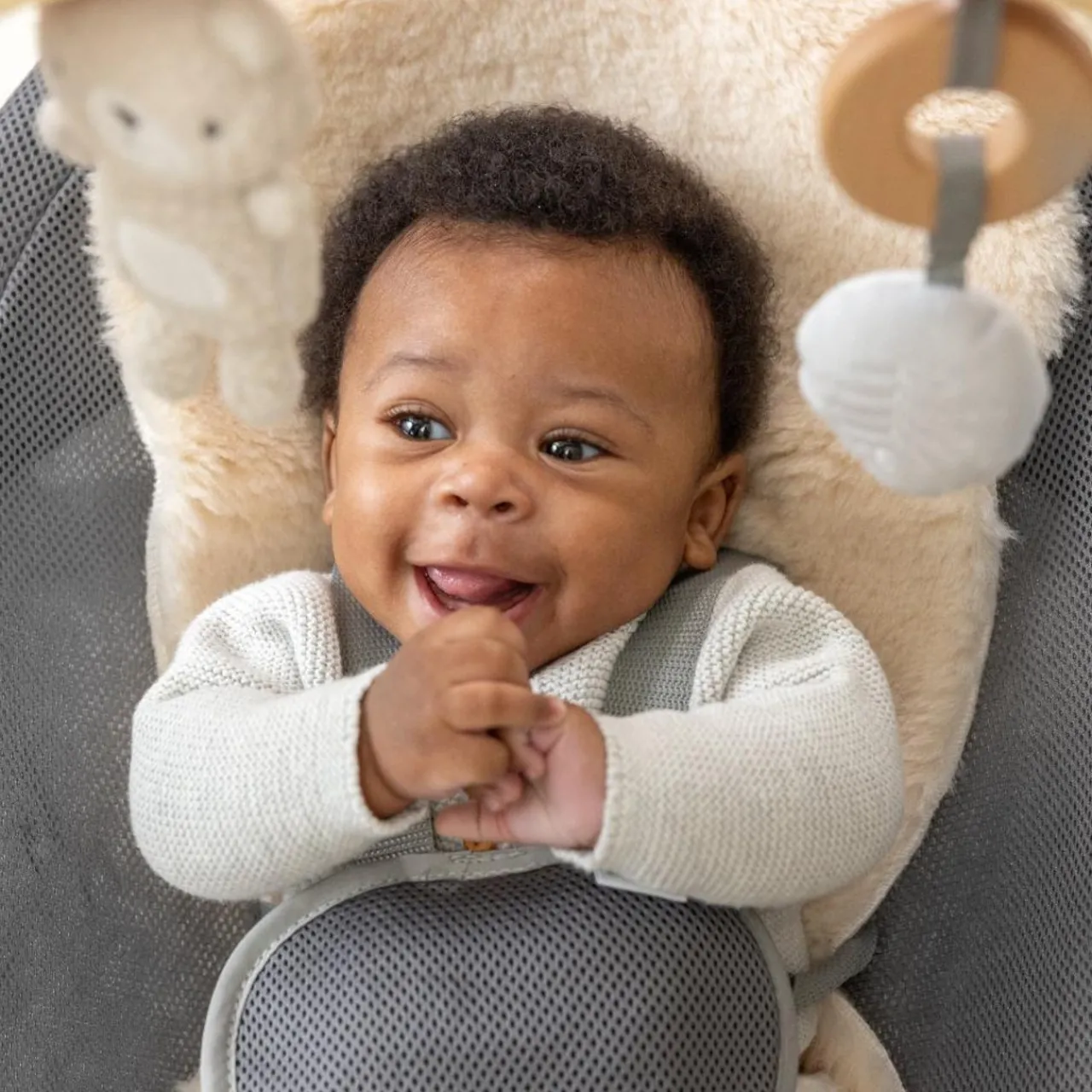 Bouncers & Baby Swings*Ingenuity Every Season Swing n Go Portable Swing Wesley