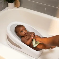 Baths & Accessories*Ingenuity ity by Easy Rinse Bather Seat White/Grey