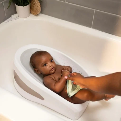 Baths & Accessories*Ingenuity ity by Easy Rinse Bather Seat White/Grey