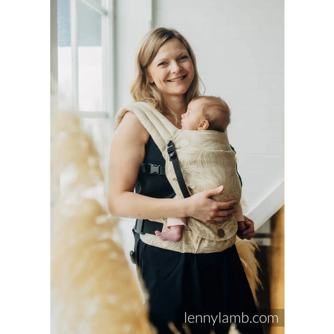 Buckle Carriers*Lenny Lamb Light Carrier - Jacquard