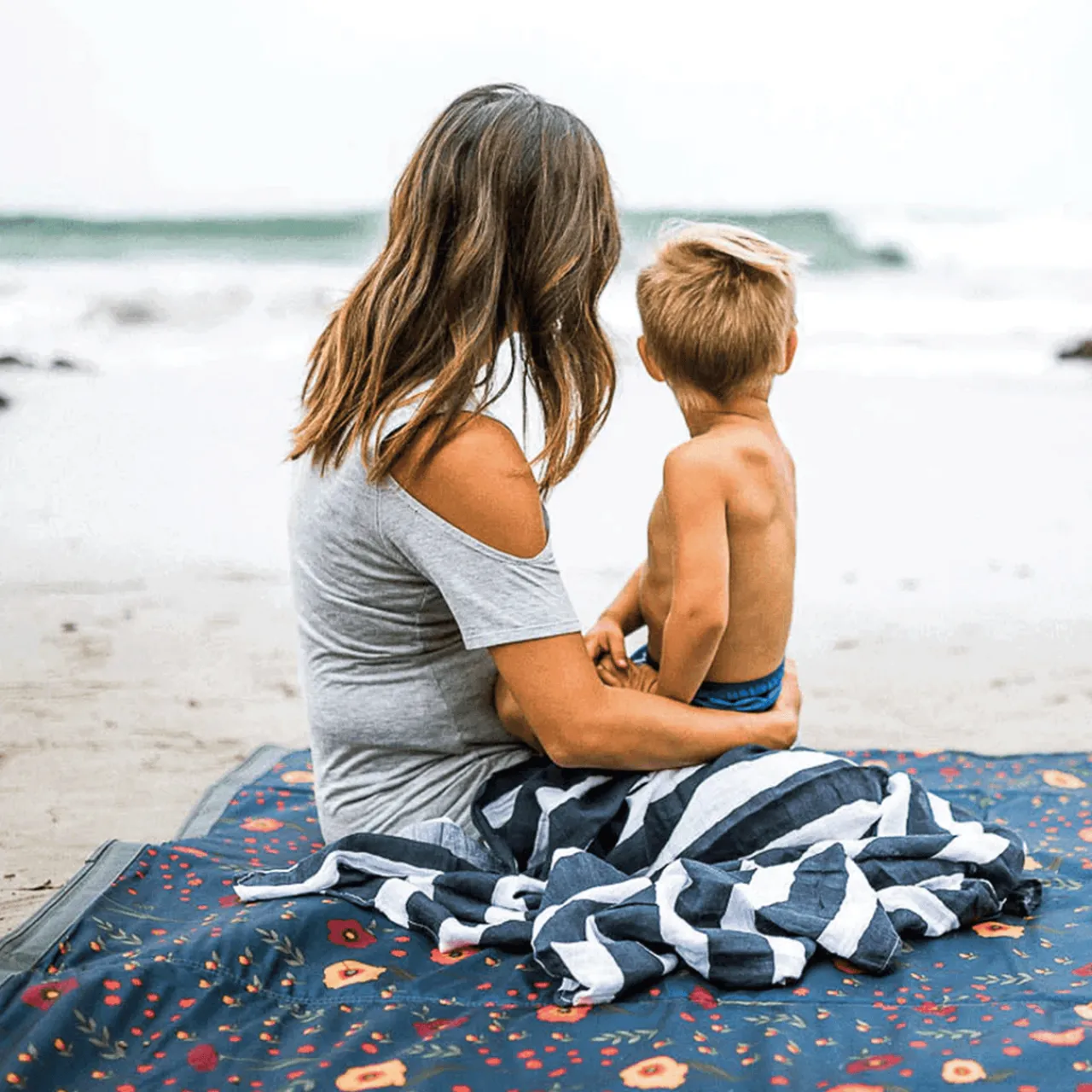 Gifts For Mum|Family Outdoor Essentials*Little Unicorn - Outdoor Picnic Blanket - 5 x 10 (ft)