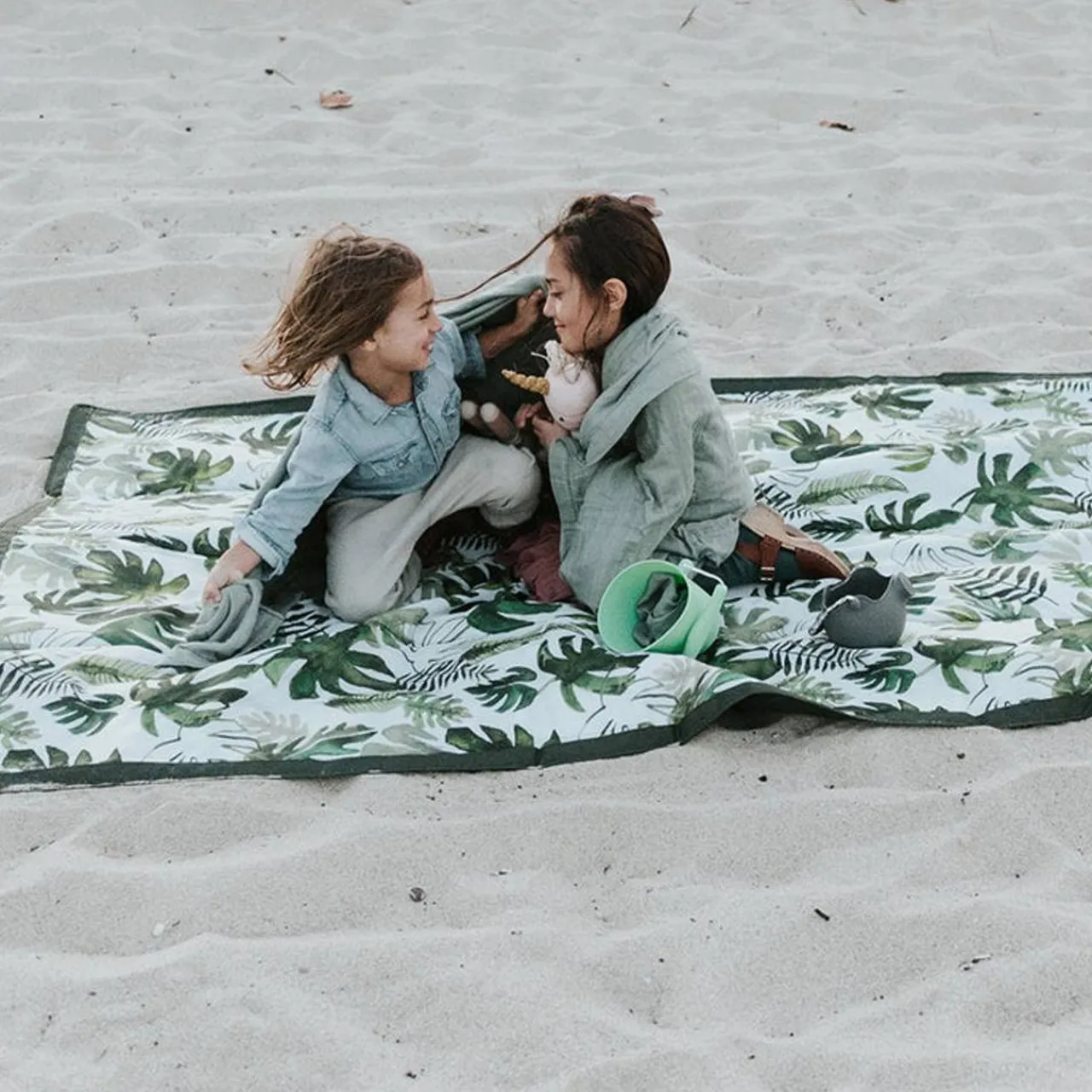 Lunchboxes, Snackboxes & Snack Bags*Little Unicorn Outdoor Blanket 5 x 7 - Clearance