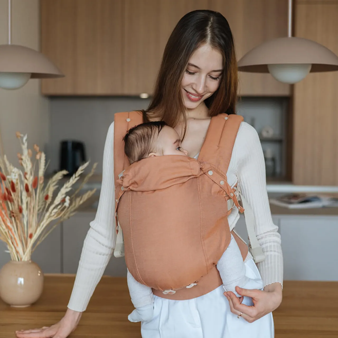 Buckle Carriers*Love & Carry Primo Baby Carrier