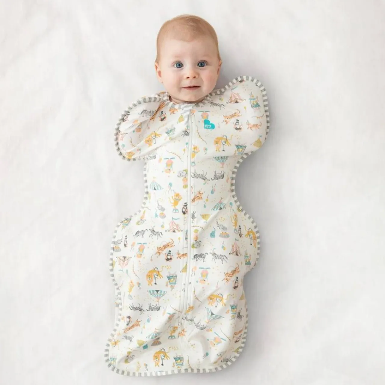 Fitted Swaddles*Love to Dream 1.0 Swaddle Up - Designer