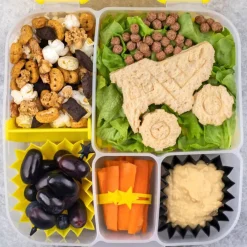 Lunchbox Accessories*Lunch Punch Sandwich Cutters