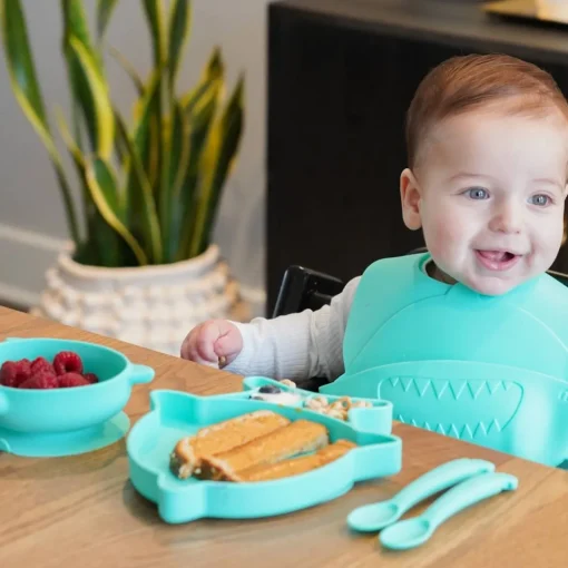 Bowls, Plates & Cutlery*Melii Silicone 5 Piece Feeding Gift Set - Shark