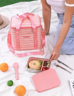 Family Outdoor Essentials|Grown Ups*MontiiCo Insulated Midi Cooler Bag