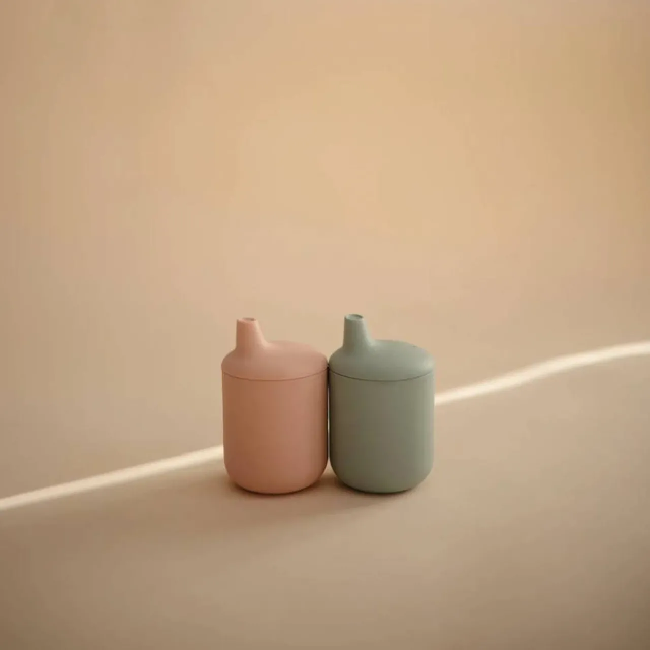 Sippy & Starter Cups*Mushie Silicone Sippy Cup