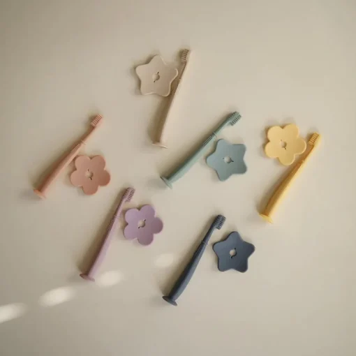 Teeth & Teethers*Mushie Silicone Star Training Toothbrush