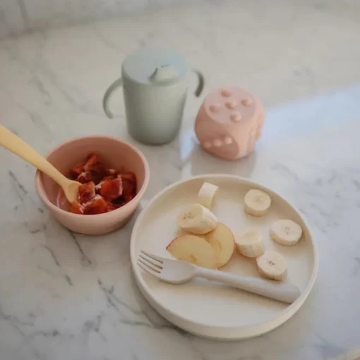Bowls, Plates & Cutlery|Starting Solids*Mushie Silicone Suction Bowl