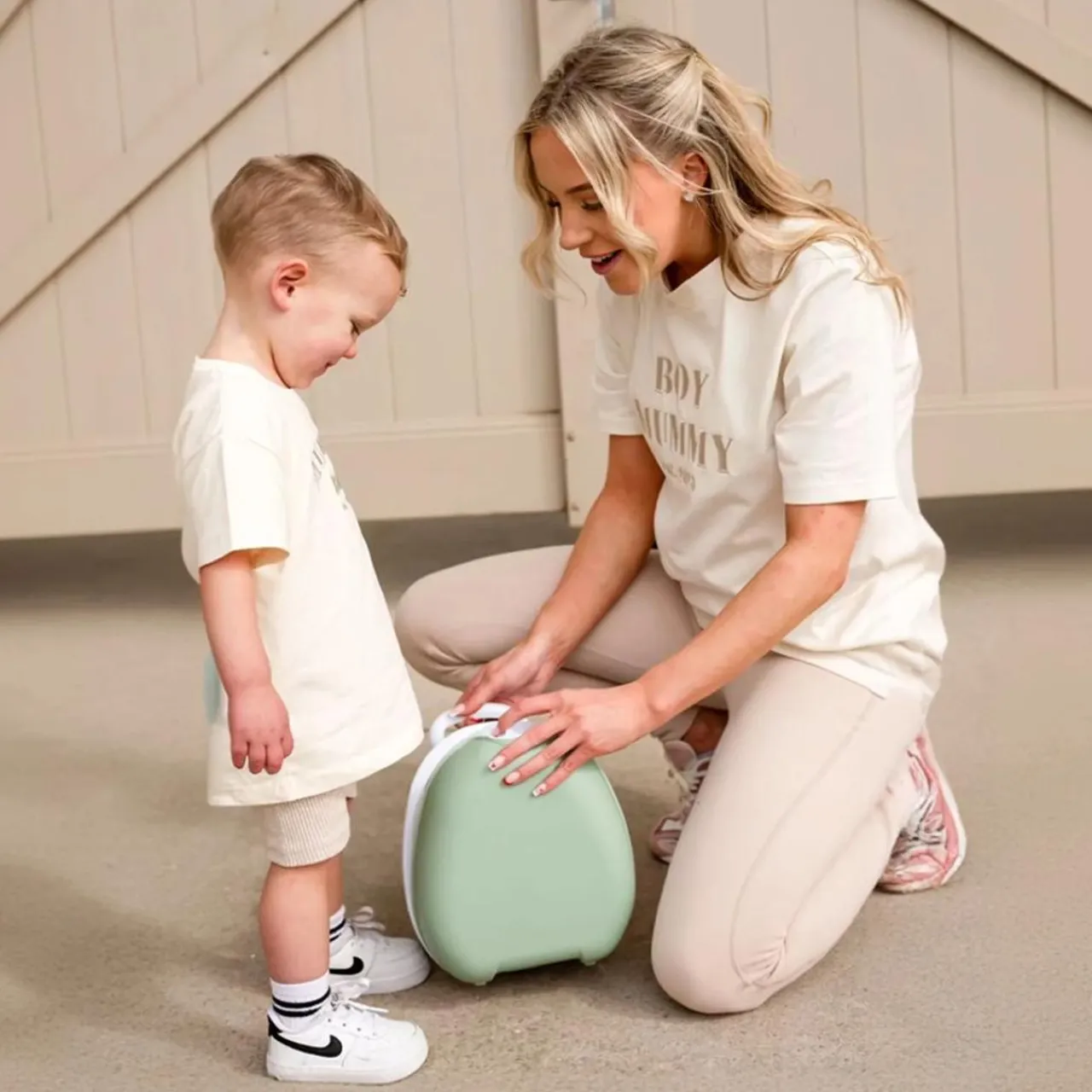 Toilet Training & Bedwetting*My Carry Potty