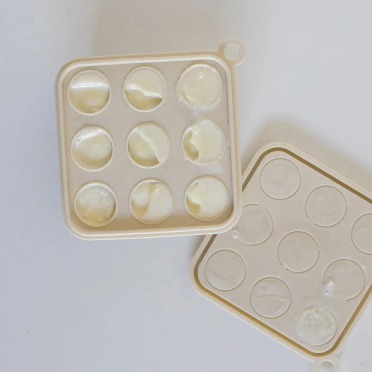 Starting Solids*Petite Eats Freezer Tray
