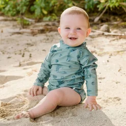 Family Outdoor Essentials|Nappies, Wipes & Wet Bags*Nestling Sassy Swim Nappy