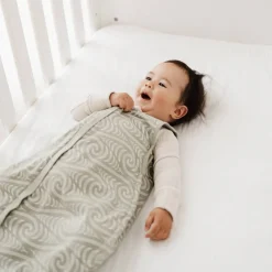 Mid Season Sleeping Bags*Woolbabe X BO & KO Collab 3 Seasons Front Zip Sleeping Bag Flax Ngaru